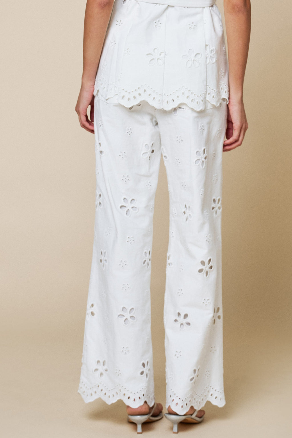 Set pantalón blanco flor