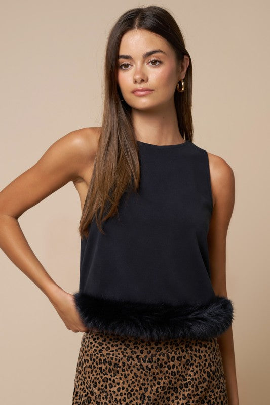 Top negro plumas