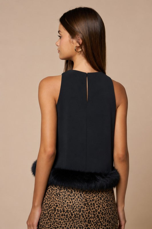Top negro plumas